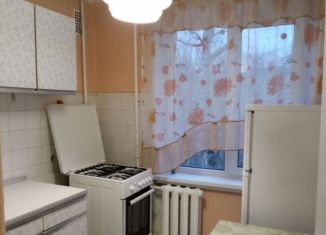 Сдам в аренду двухкомнатную квартиру, 45 м2, Москва, улица Маршала Тухачевского, 22к2, метро Народное Ополчение