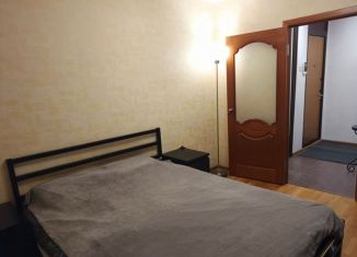 Сдаю в аренду 2-ком. квартиру, 42 м2, Москва, Варшавское шоссе, 90к3, Нагорный район