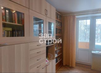 Продам 2-комнатную квартиру, 48 м2, Санкт-Петербург, Будапештская улица, 23к2, метро Международная