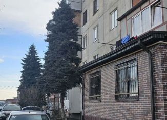 Продается 3-комнатная квартира, 68 м2, Чегем, Надречная улица, 4