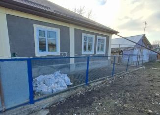 Продам дом, 120 м2, село Новоблагодарное, улица Малеева, 54