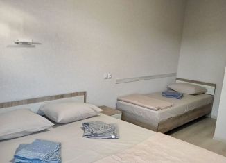 Сдается в аренду комната, 16 м2, Ейск, Пролетарская улица, 37