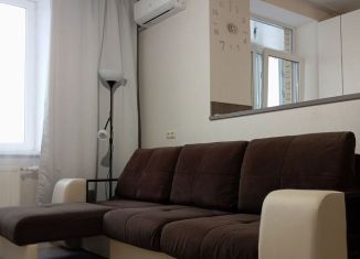 Сдается в аренду квартира студия, 35 м2, Таганрог, улица Ленина, 199