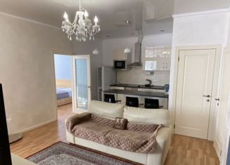 Продается 4-ком. квартира, 93 м2, Новороссийск, Вербовая улица, 11