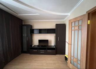 Аренда 3-ком. квартиры, 80 м2, Красноярск, улица Калинина, 35Д