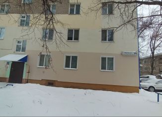 Продам двухкомнатную квартиру, 42 м2, Бирск, Пролетарская улица, 105А