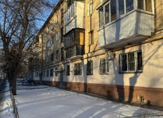 Продаю 2-комнатную квартиру, 42.9 м2, Челябинск, улица Бурденюка, 11, Курчатовский район