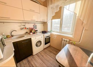 Продам 4-комнатную квартиру, 60 м2, Томск, улица Мокрушина, 5/1, Кировский район