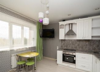 Продаю 2-ком. квартиру, 48.4 м2, Шелехов, 3-й микрорайон, 16/2