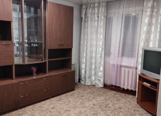 Сдается в аренду однокомнатная квартира, 31 м2, Северск, улица Крупской, 16