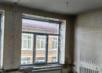 Продается квартира студия, 43 м2, Ангарск, 220-й квартал, 4