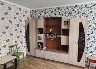 Сдам 2-ком. квартиру, 44 м2, Бердск, Микрорайон, 3