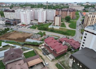 Продажа 3-ком. квартиры, 74 м2, Кабардино-Балкариия, улица Чернышевского