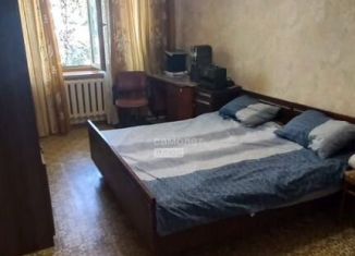 Продам 1-комнатную квартиру, 29 м2, Калуга, улица Гурьянова, 15, Московский округ