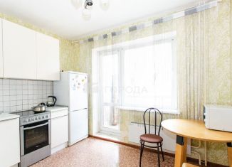 Продам 1-комнатную квартиру, 34.5 м2, Новосибирск, улица Сибиряков-Гвардейцев, 82