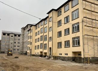 Продажа 3-комнатной квартиры, 87 м2, Нальчик, Солнечная улица, 8к1