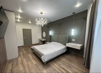 Продажа трехкомнатной квартиры, 108 м2, Татарстан, Танковая улица, 2