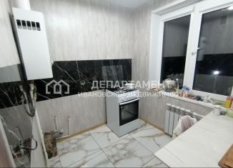 Продам 3-ком. квартиру, 58 м2, Ивановская область, Владимирская улица, 12