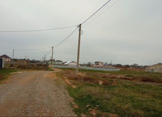 Продаю земельный участок, 8.4 сот., село Молочное, Черноморская улица, 26