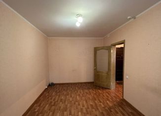 Продается 3-комнатная квартира, 76.9 м2, Курская область, проспект Вячеслава Клыкова, 66