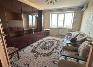 Продается 3-ком. квартира, 64 м2, Азов, улица Макаровского, 88