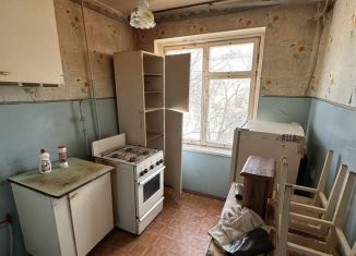 Продажа 3-комнатной квартиры, 61 м2, Курская область, улица Мира, 49