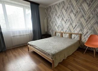 Сдаю 2-ком. квартиру, 52 м2, Москва, Ключевая улица, 4к1