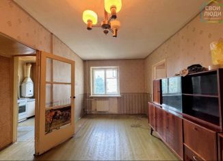 Продажа 3-комнатной квартиры, 48 м2, Рязань, улица Гагарина, 76