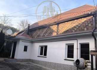 Продам 2-комнатную квартиру, 47 м2, Кисловодск, улица Фрунзе, 16