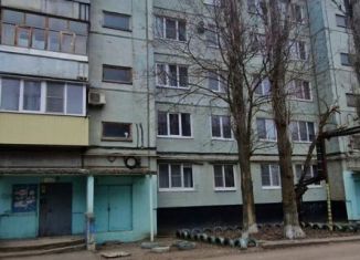 Продам 3-ком. квартиру, 56.9 м2, рабочий посёлок Новый Рогачик, Озёрная улица, 49