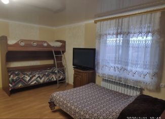 Сдача в аренду дома, 300 м2, Краснодарский край, улица Каданчика