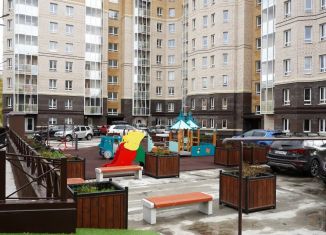 Продается трехкомнатная квартира, 99 м2, Северодвинск, улица Торцева, 65