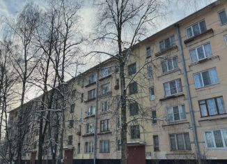 Продажа 4-ком. квартиры, 59.8 м2, Санкт-Петербург, улица Пограничника Гарькавого, 46к3, метро Проспект Ветеранов