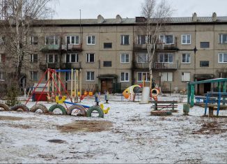 Продается 4-комнатная квартира, 58.9 м2, Нижегородская область, Школьная улица, 3