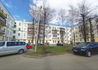 Сдаю 3-комнатную квартиру, 70 м2, Ярославль, улица Стачек, 55