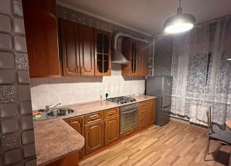 Аренда 2-ком. квартиры, 60 м2, Татарстан, улица Юлиуса Фучика, 62А