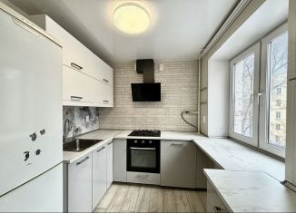 Сдается 3-ком. квартира, 60 м2, Химки, улица Кирова, 21