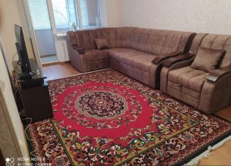 Аренда трехкомнатной квартиры, 90 м2, Ставропольский край, улица Островского, 27