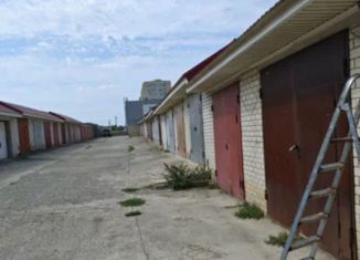 Продаю гараж, 21 м2, поселок городского типа Афипский, улица 50 лет Октября, 103