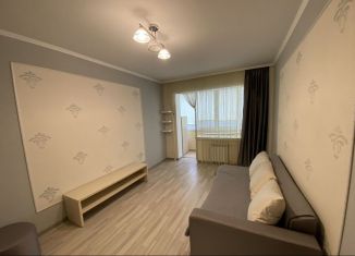 Сдам 1-ком. квартиру, 34 м2, Крым, улица Героев Сталинграда, 35