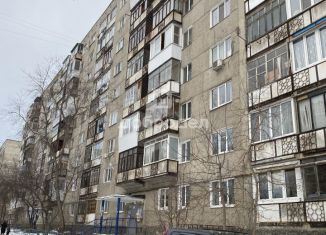 Продажа двухкомнатной квартиры, 42.8 м2, Екатеринбург, Ангарская улица, 52/2