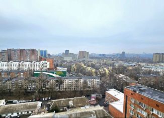 Продаю 3-комнатную квартиру, 73 м2, Ростовская область, Соборный переулок, 98