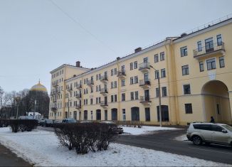 Продам 1-комнатную квартиру, 53 м2, Кронштадт, Красная улица, 8к1