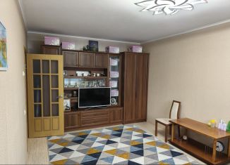 Продажа двухкомнатной квартиры, 61 м2, Орёл, улица Картукова, 7