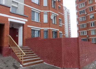 Продается 3-ком. квартира, 80.7 м2, Щербинка, Спортивная улица