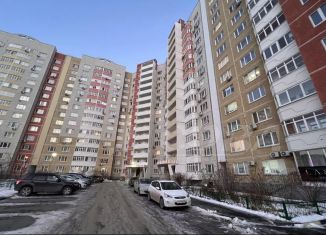 Продам 2-ком. квартиру, 62.5 м2, Тюмень, улица Дмитрия Менделеева, 12к1, ЖК На Менделеева