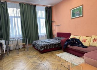 Сдаю в аренду 1-ком. квартиру, 28 м2, Москва, Козицкий переулок, 1А, ЦАО