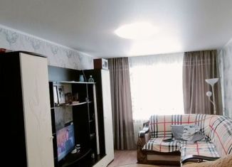 Продам 3-комнатную квартиру, 58 м2, Стерлитамак, улица Худайбердина, 117