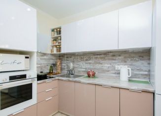 Продаю двухкомнатную квартиру, 55.6 м2, Тюмень, Родниковая улица, 2, ЖК Моё