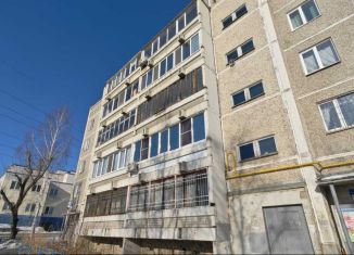 Продам 3-комнатную квартиру, 63.2 м2, Екатеринбург, Хрустальная улица, 51, Октябрьский район